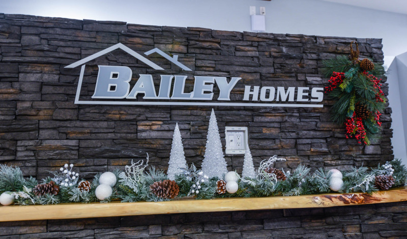 Bailey-221209-8925